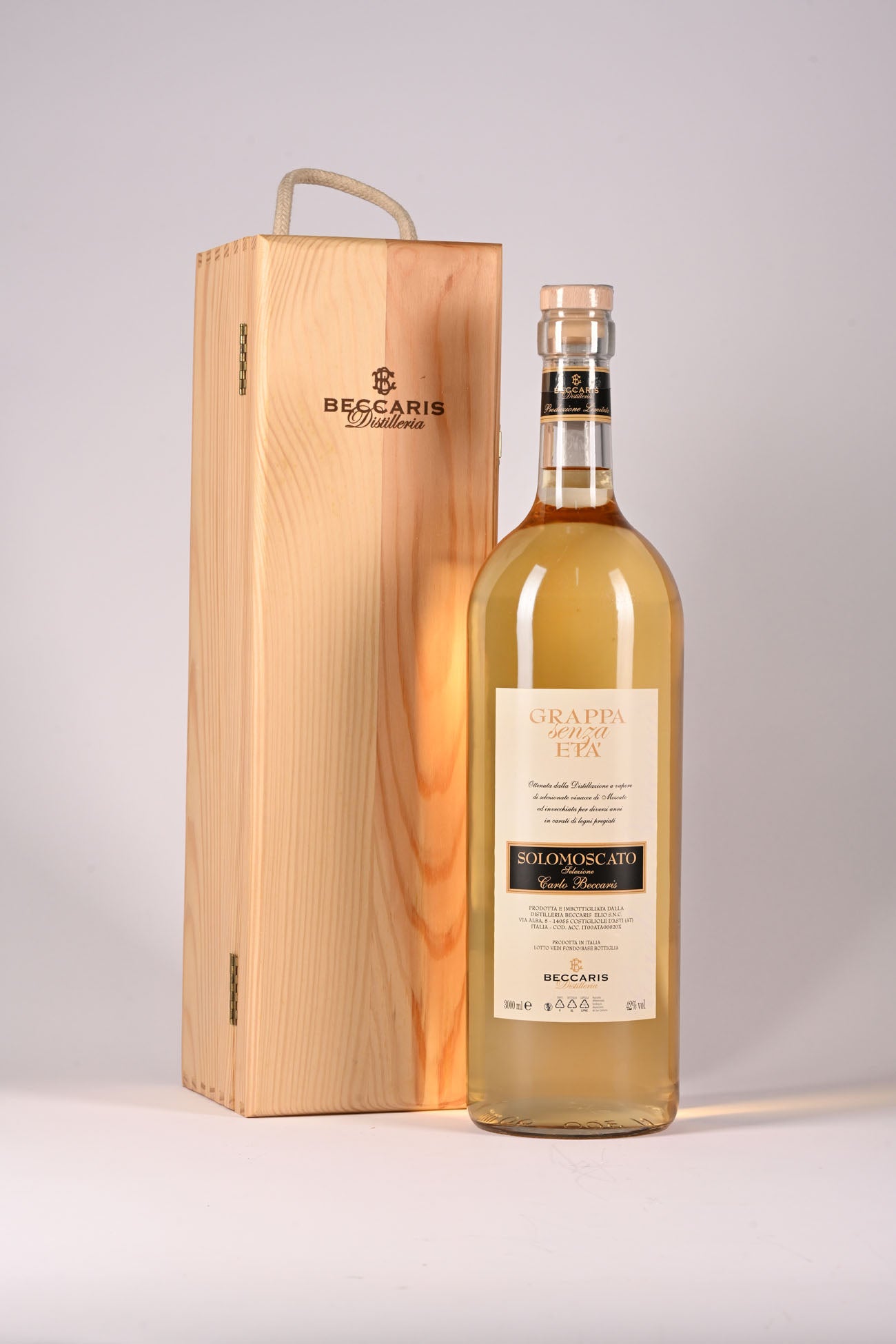 BECCARIS - LINEA STRAVECCHIA GRAPPA SENZA ETÀ 3 LT JEROBOAM CON BOX LEGNO